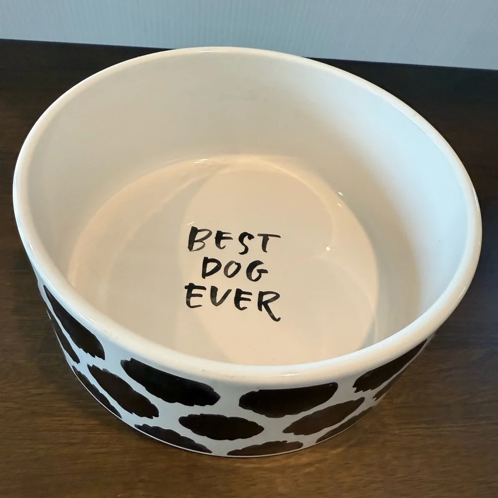 FRINGE STUDIO Large Black/White Dog Bowl